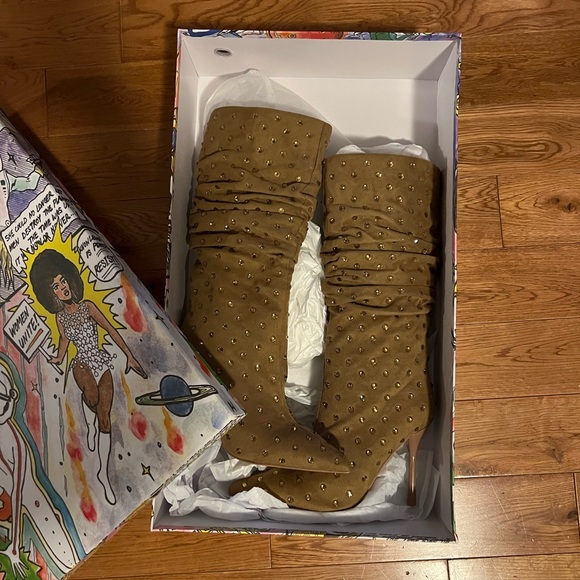 Jeffrey Campbell BRAND NEW Studded Slouch Boots - Picture 6 of 7